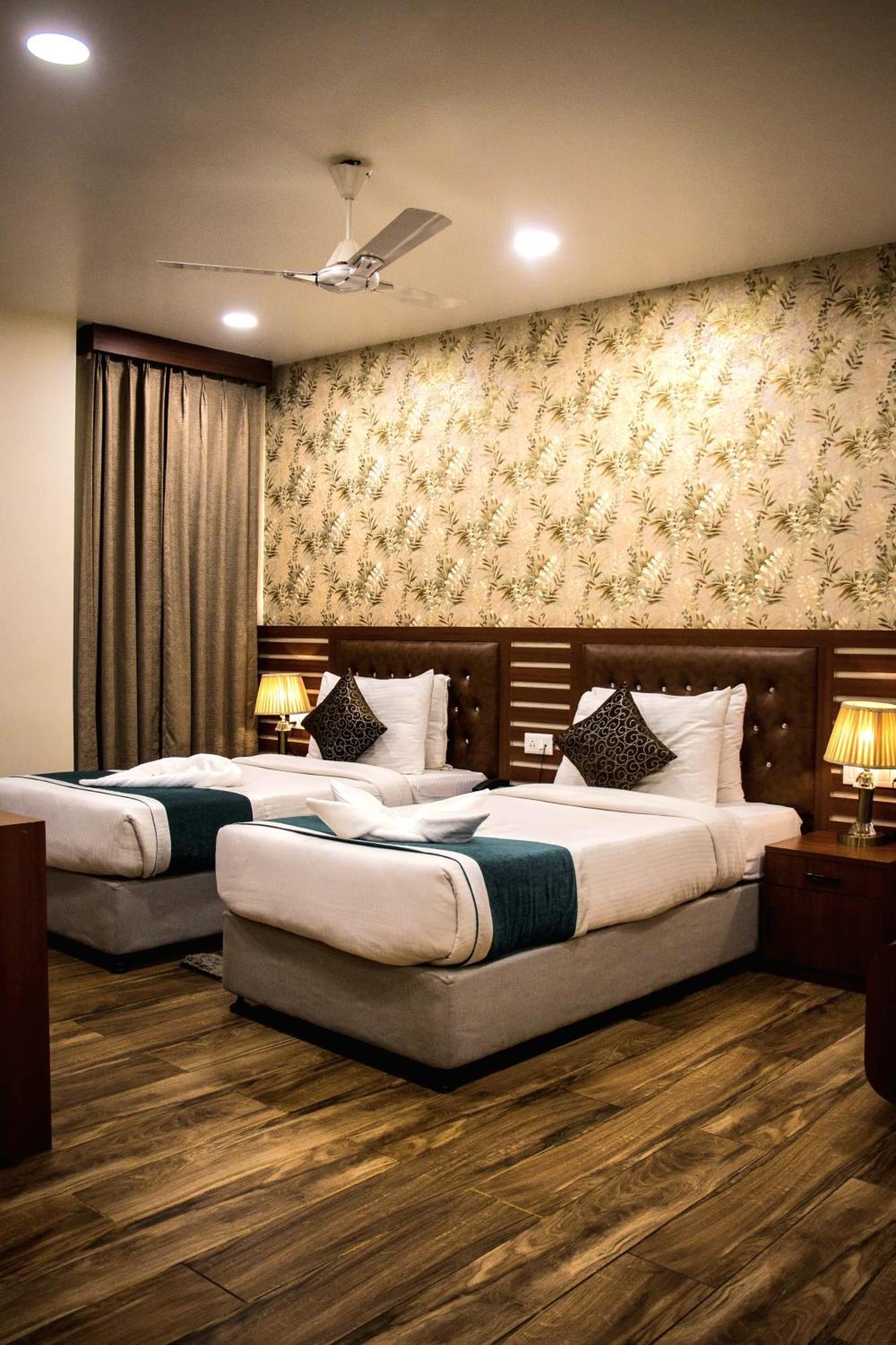 Hotel Sidh Vedantha Patna  Exterior photo